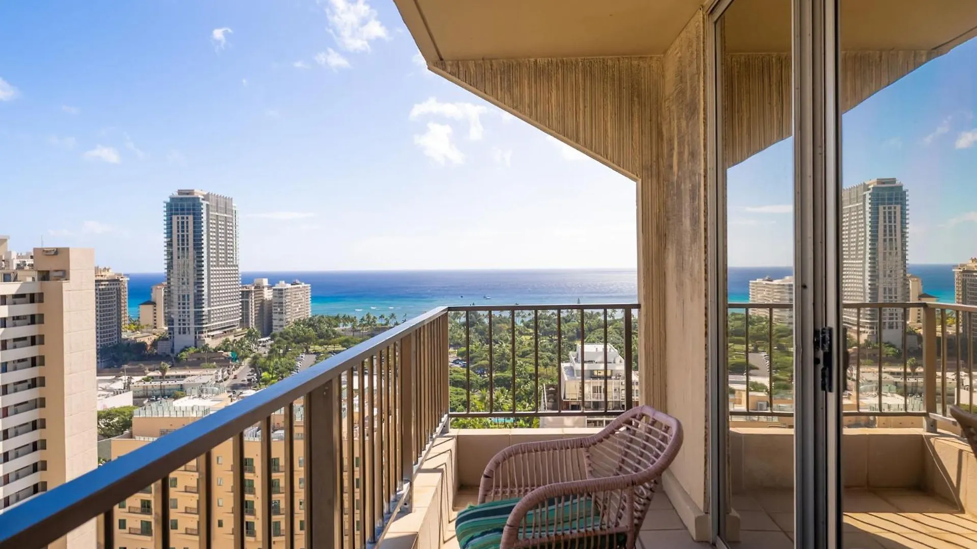 Honu Hale Penthouse 2 Bdr Ocean View Waikiki Daire Honolulu 0*,