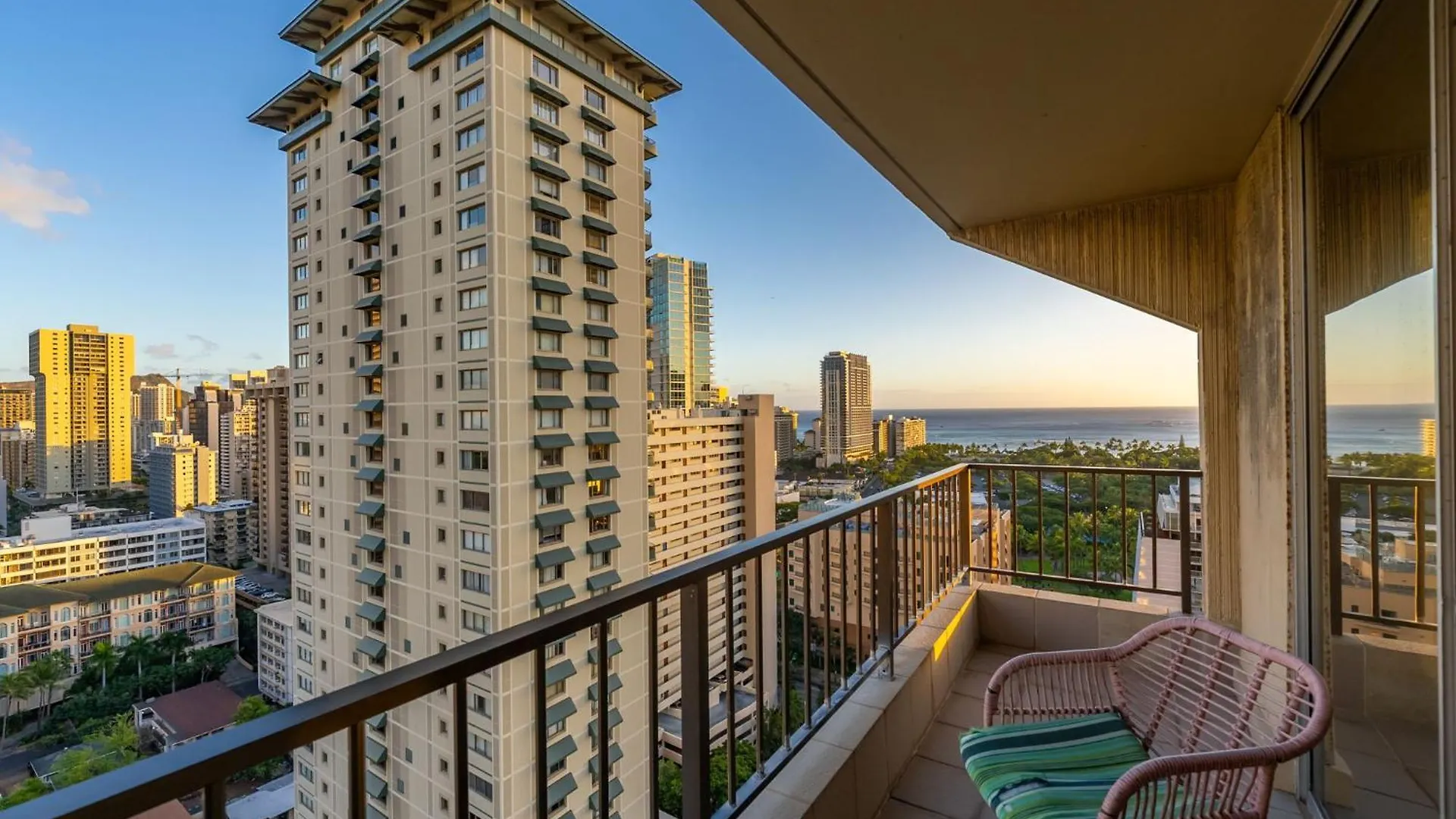 Honu Hale Penthouse 2 Bdr Ocean View Waikiki Daire Honolulu 0*,
