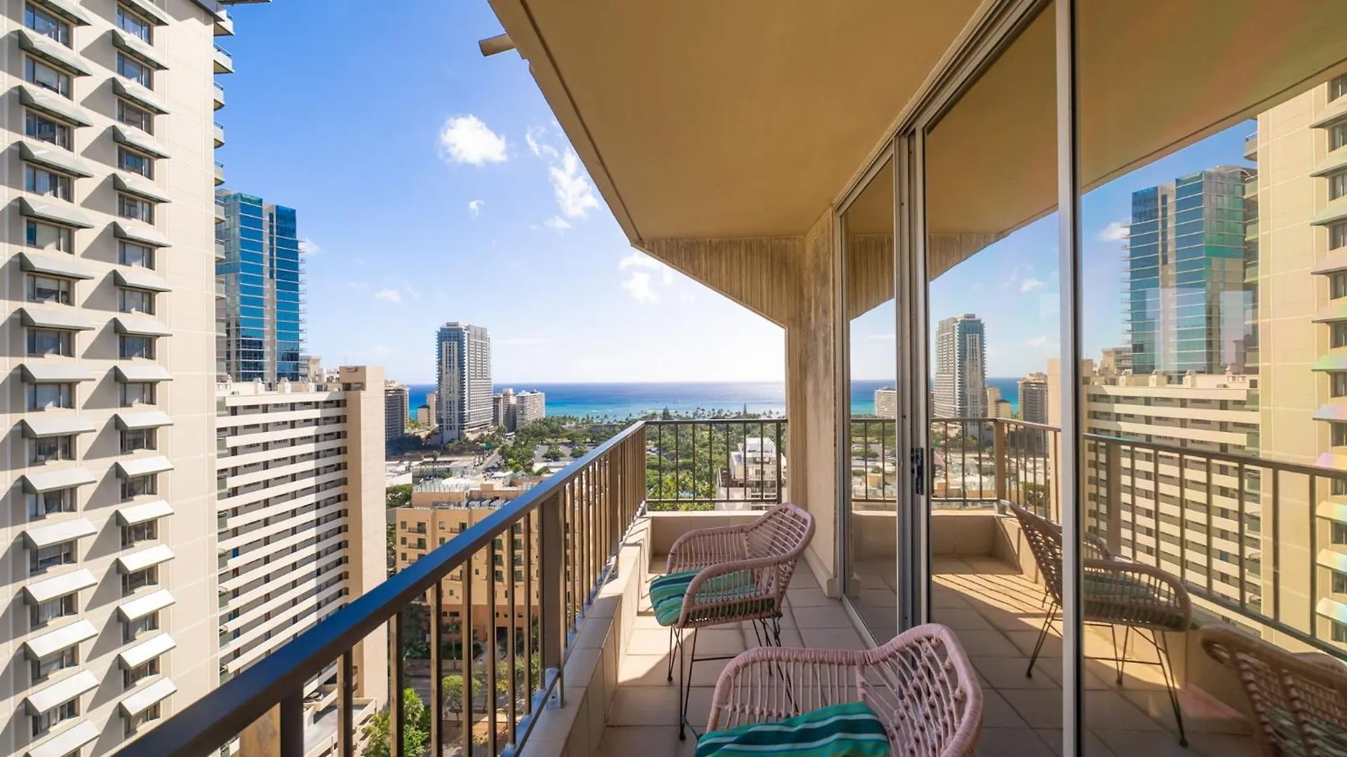 Honu Hale Penthouse 2 Bdr Ocean View Waikiki Daire Honolulu