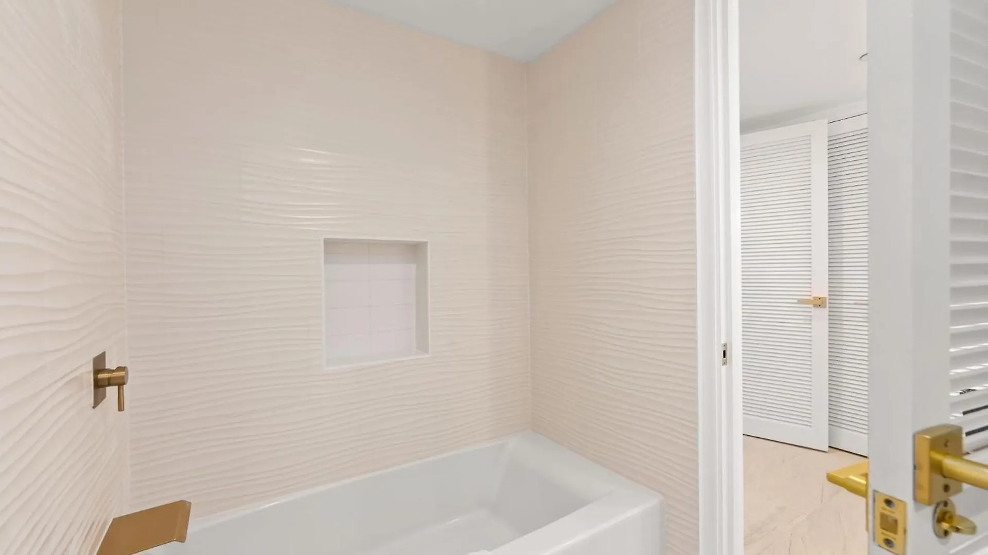 Honu Hale Penthouse 2 Bdr Ocean View Waikiki Daire Honolulu