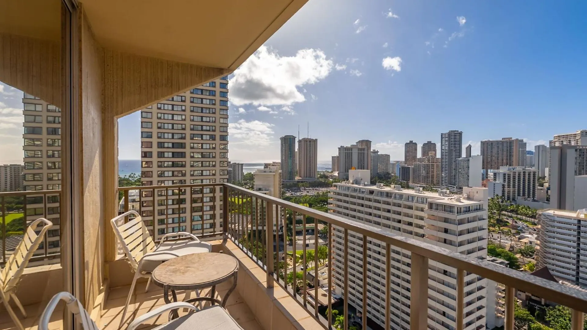 Appartamento Honu Hale Penthouse 2 Bdr Ocean View Waikiki Honolulu