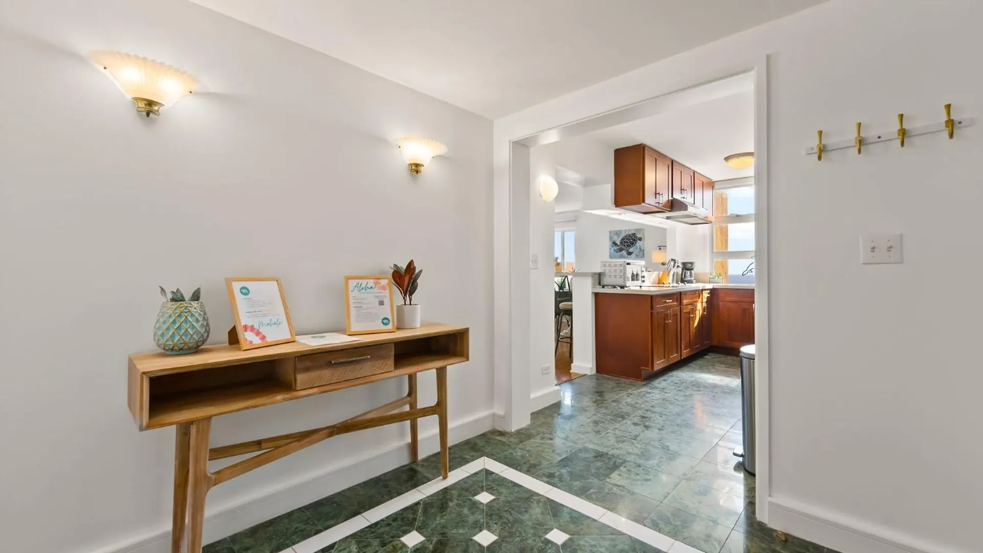 Appartamento Honu Hale Penthouse 2 Bdr Ocean View Waikiki Honolulu