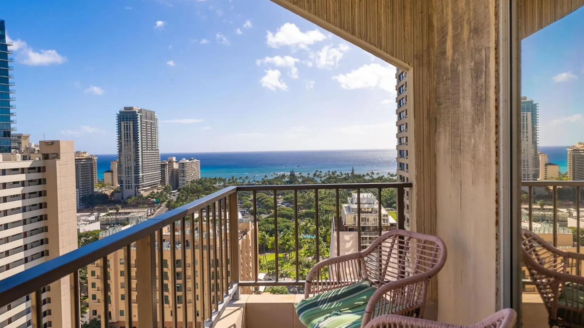 Appartamento Honu Hale Penthouse 2 Bdr Ocean View Waikiki Honolulu Stati Uniti